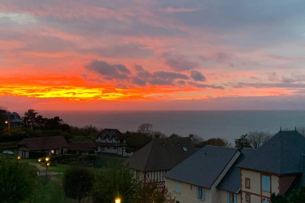 Trouville-Apt rénové-Balcon magnifique vue mer Exterior foto